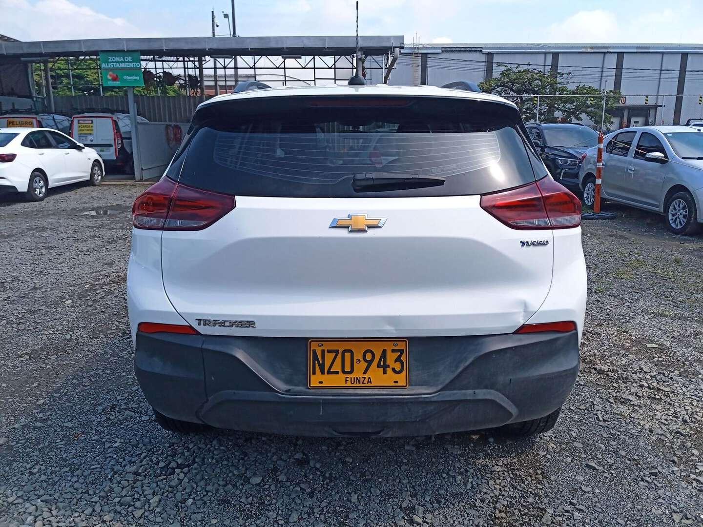 Chevrolet - Tracker - 2025