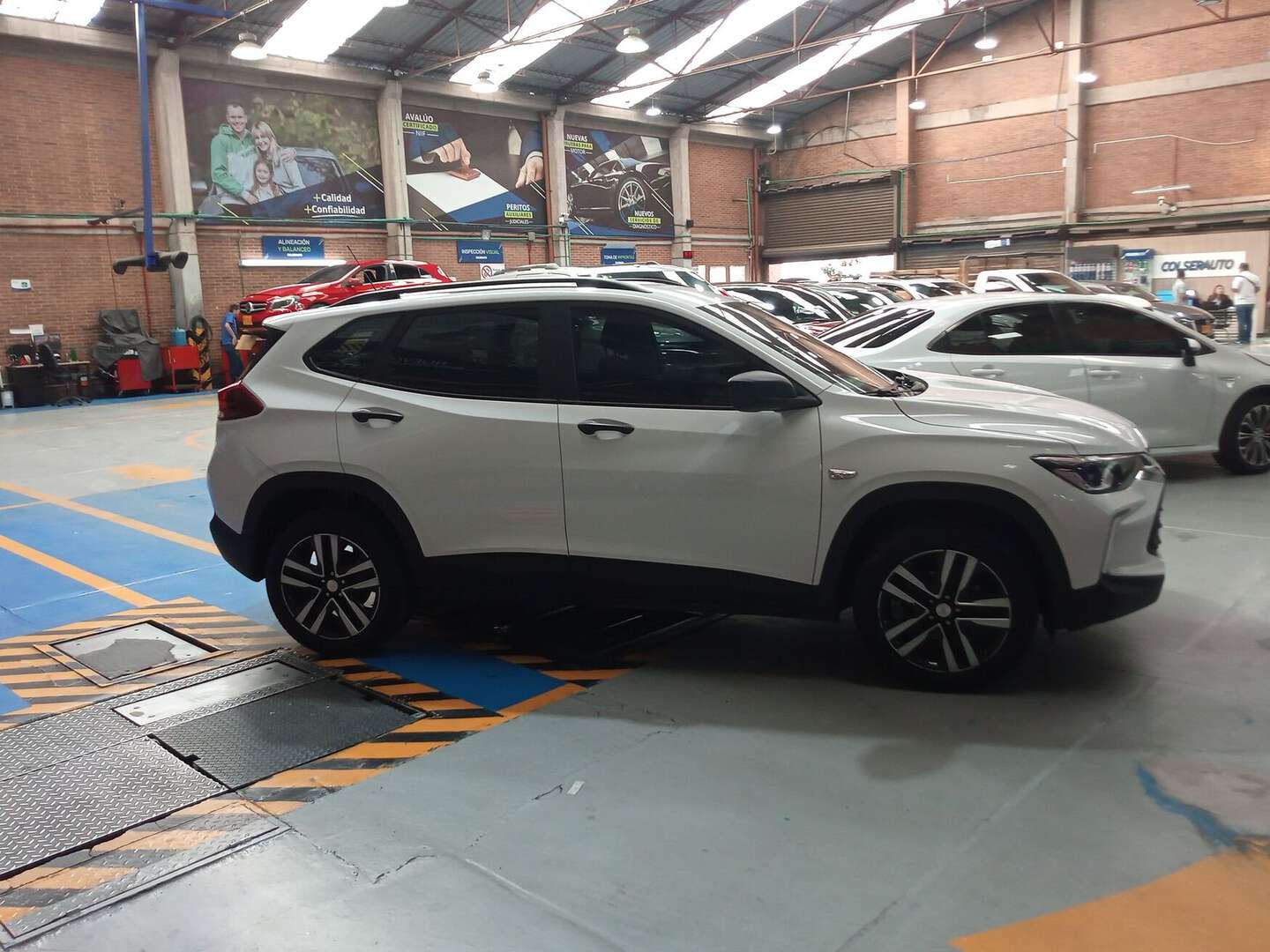 Chevrolet - Tracker - 2024