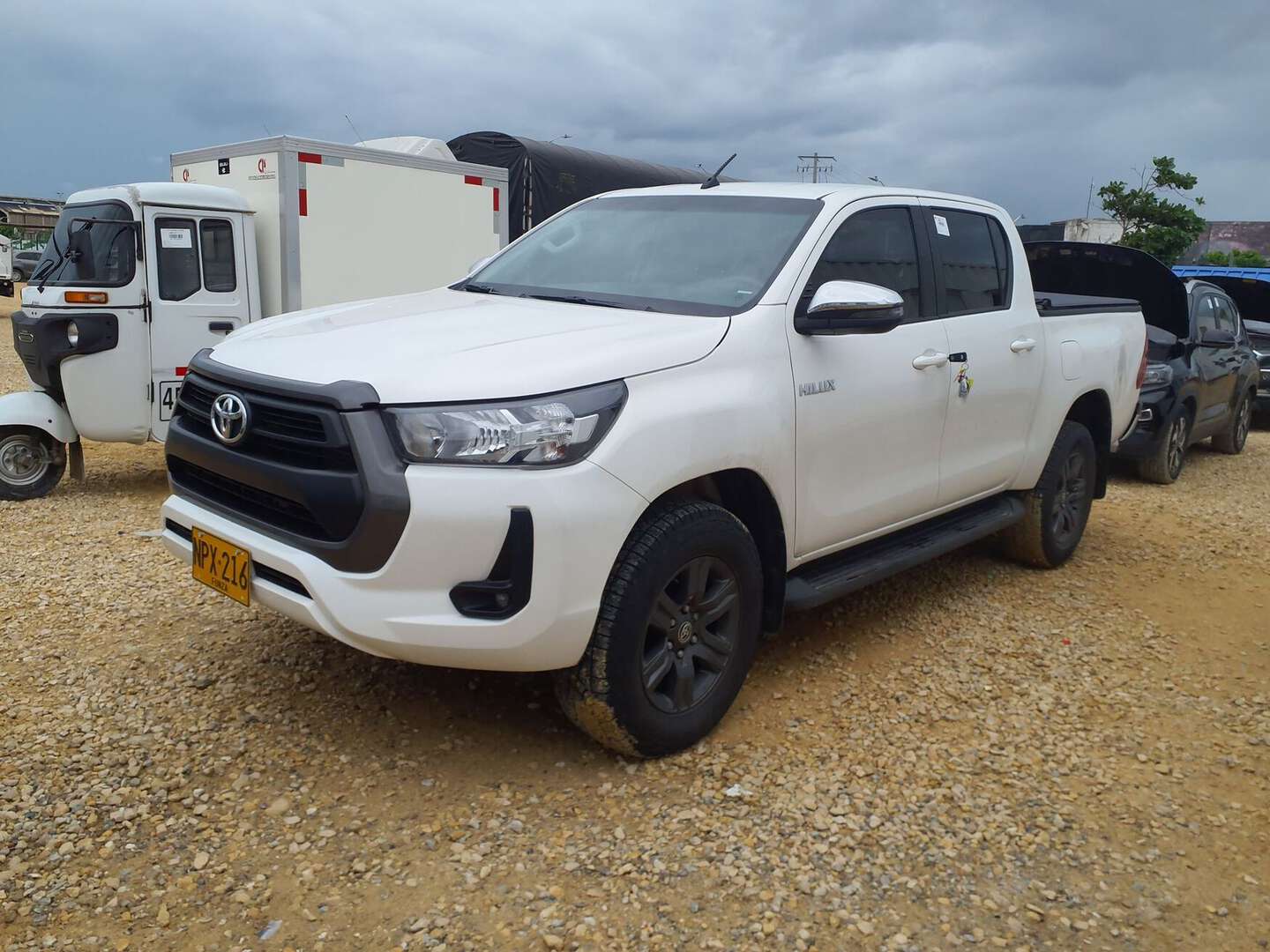 Toyota - Hilux - 2024