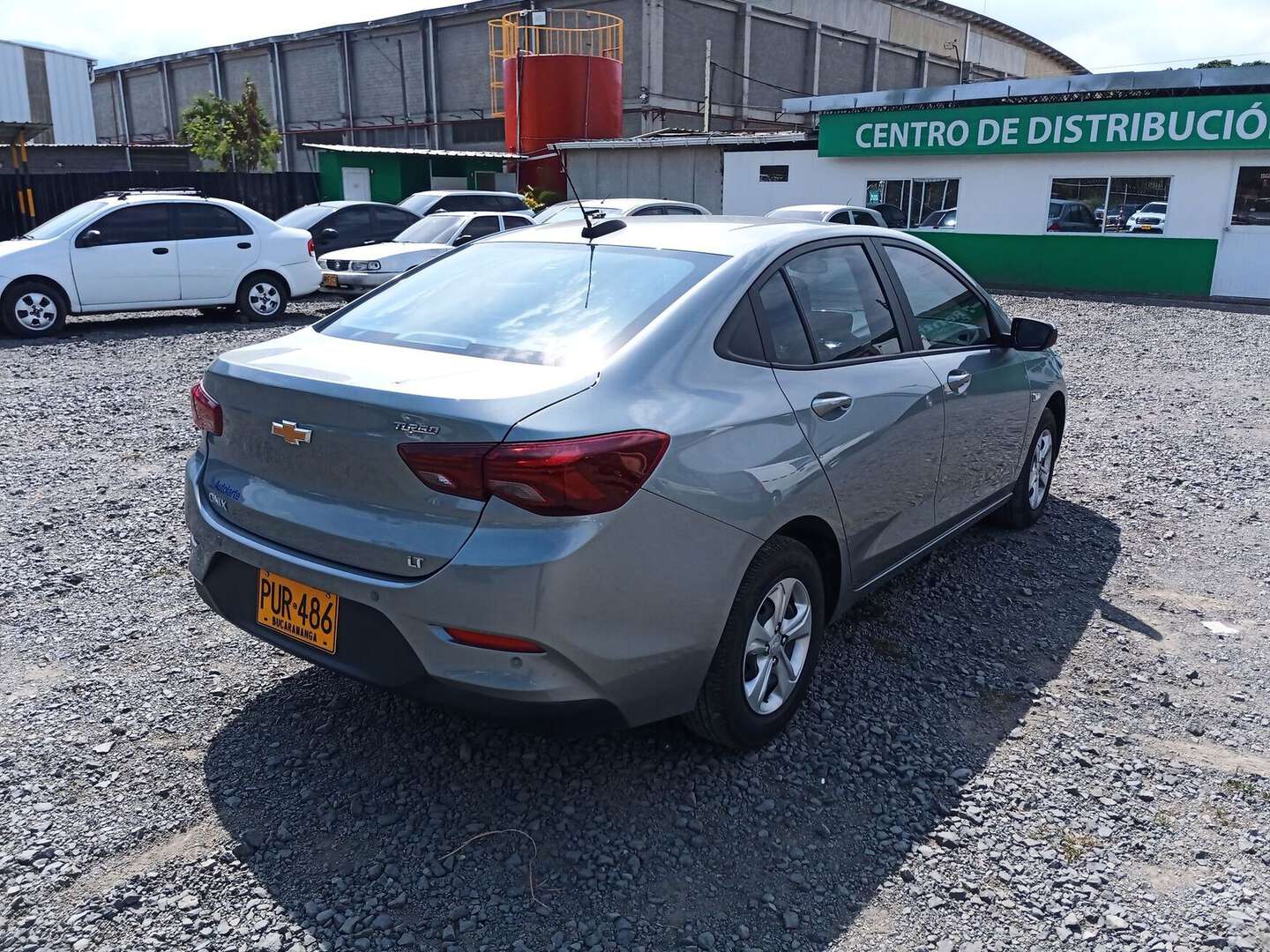 Chevrolet - Onix - 2025