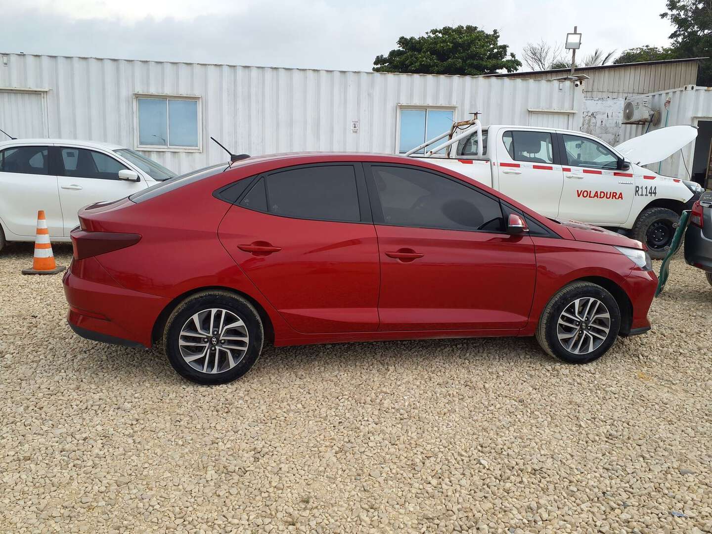 Hyundai - HB20S Accent - 2024