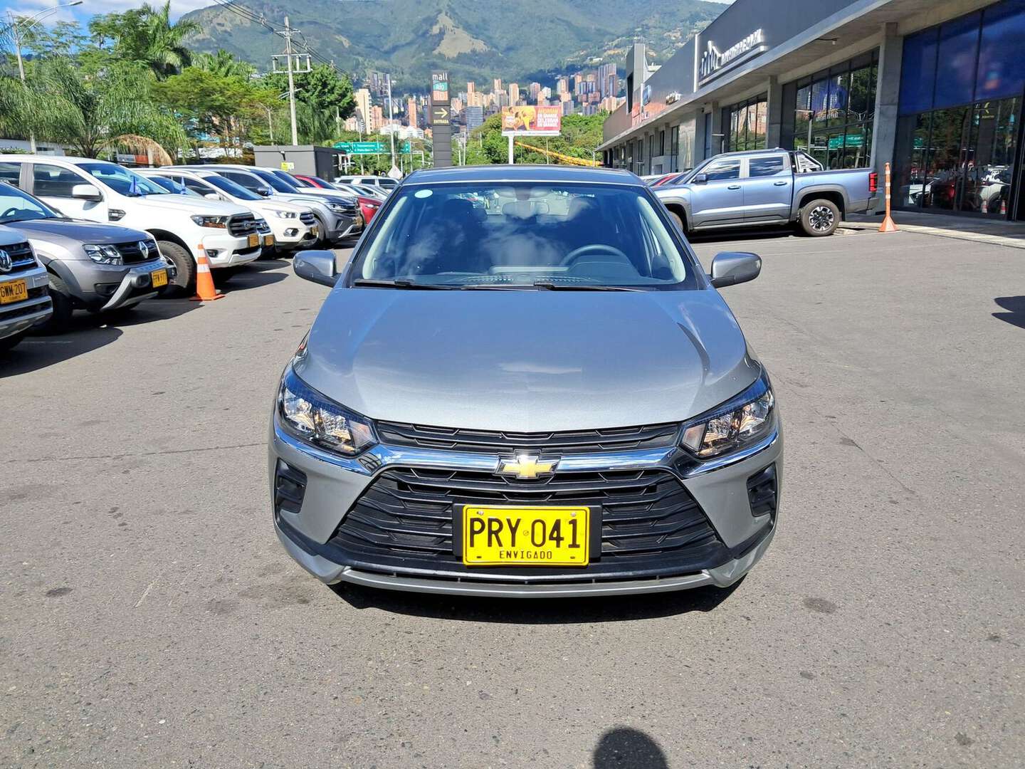 Chevrolet - Onix - 2026
