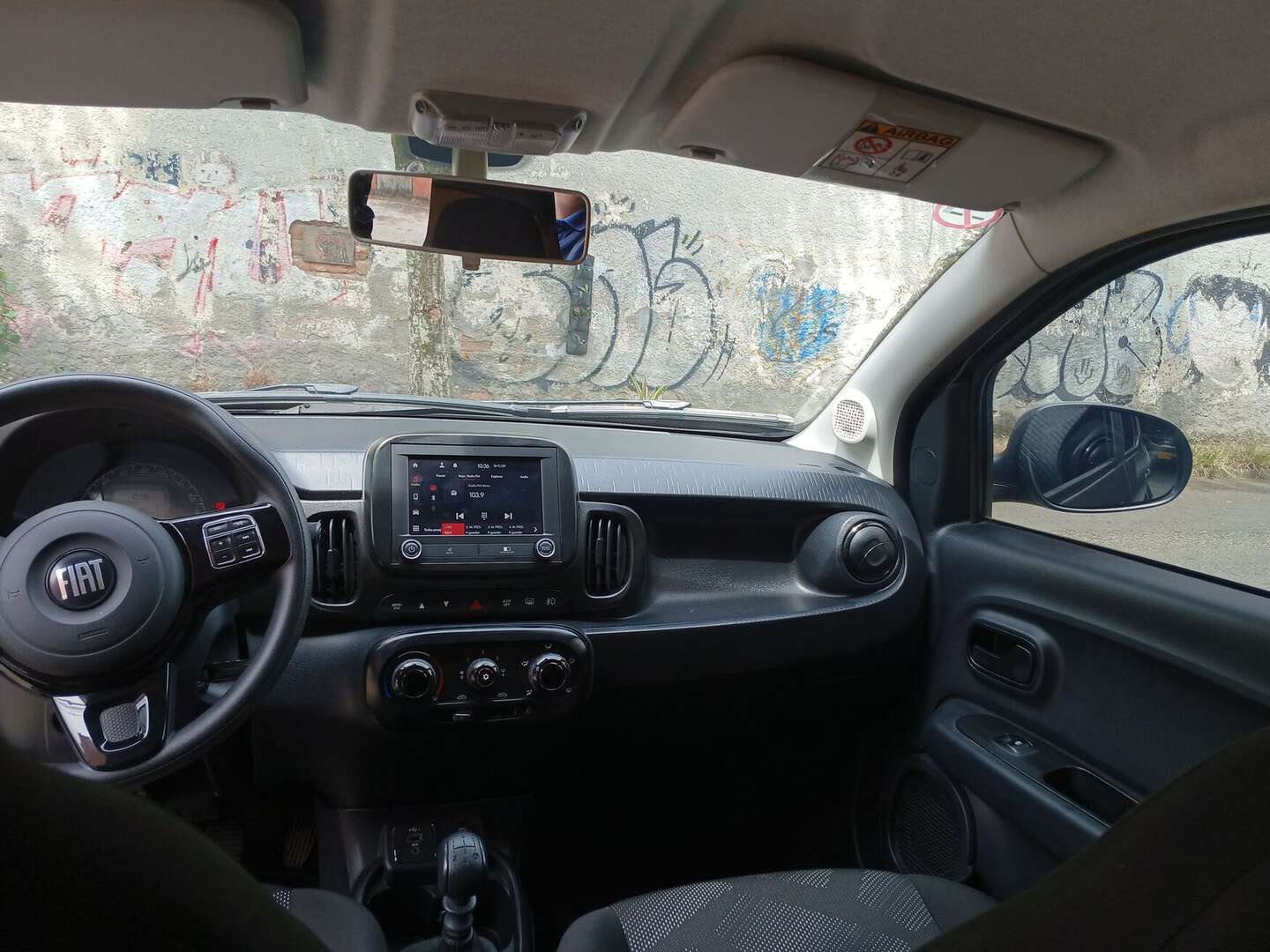 Fiat - Mobi - 2024