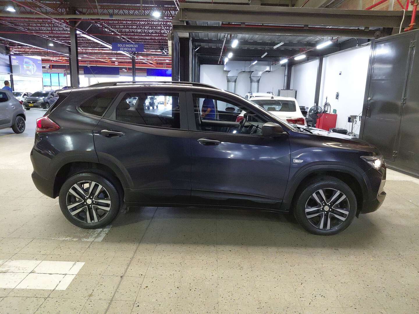 Chevrolet - Tracker - 2025