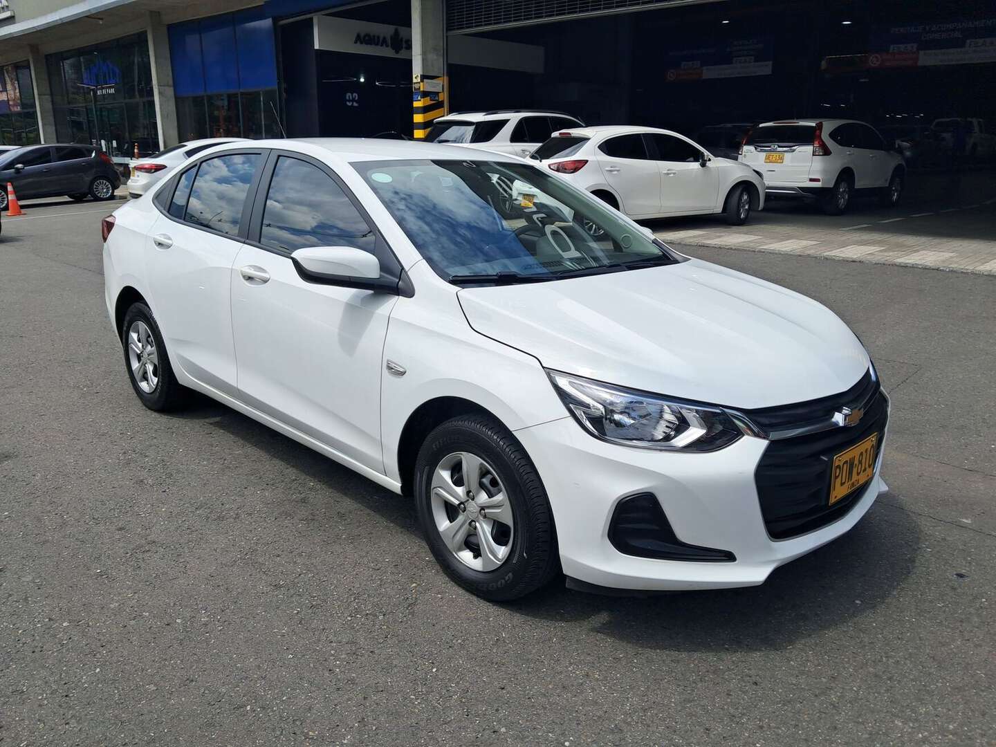 Chevrolet - Onix - 2025