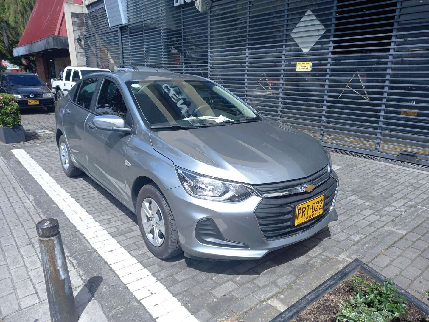 Chevrolet - Onix - 2025