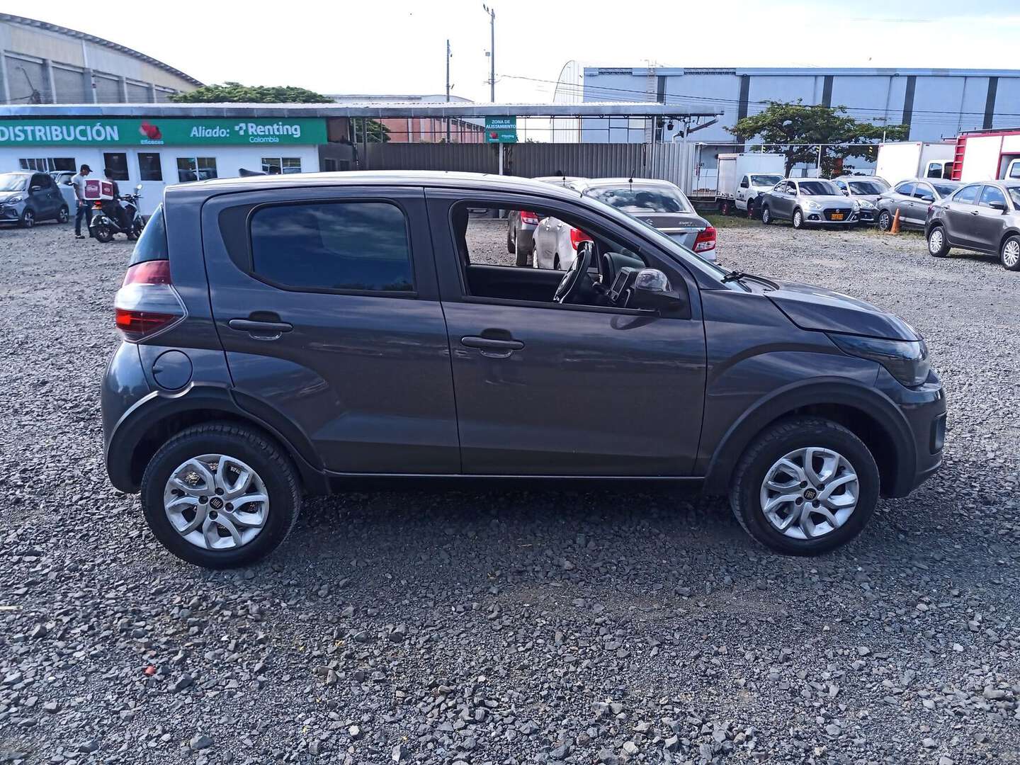 Fiat - Mobi - 2024