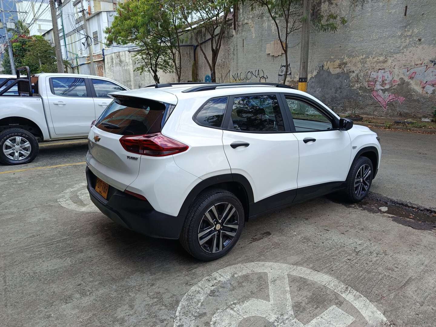 Chevrolet - Tracker - 2025