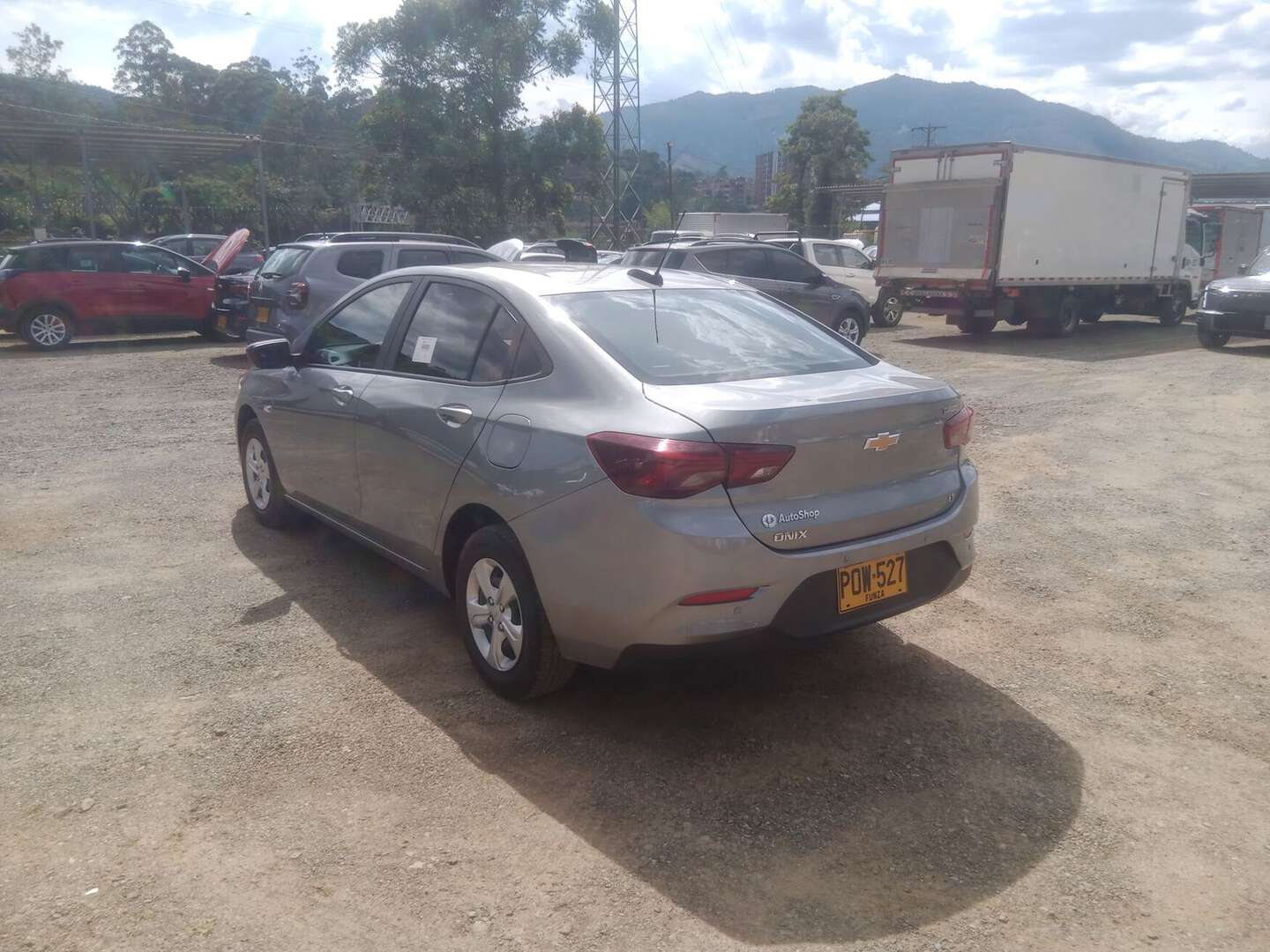 Chevrolet - Onix - 2025