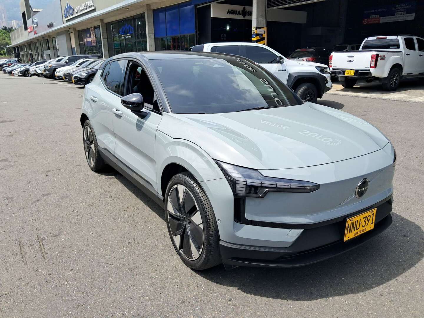Volvo - XC30 - 2024