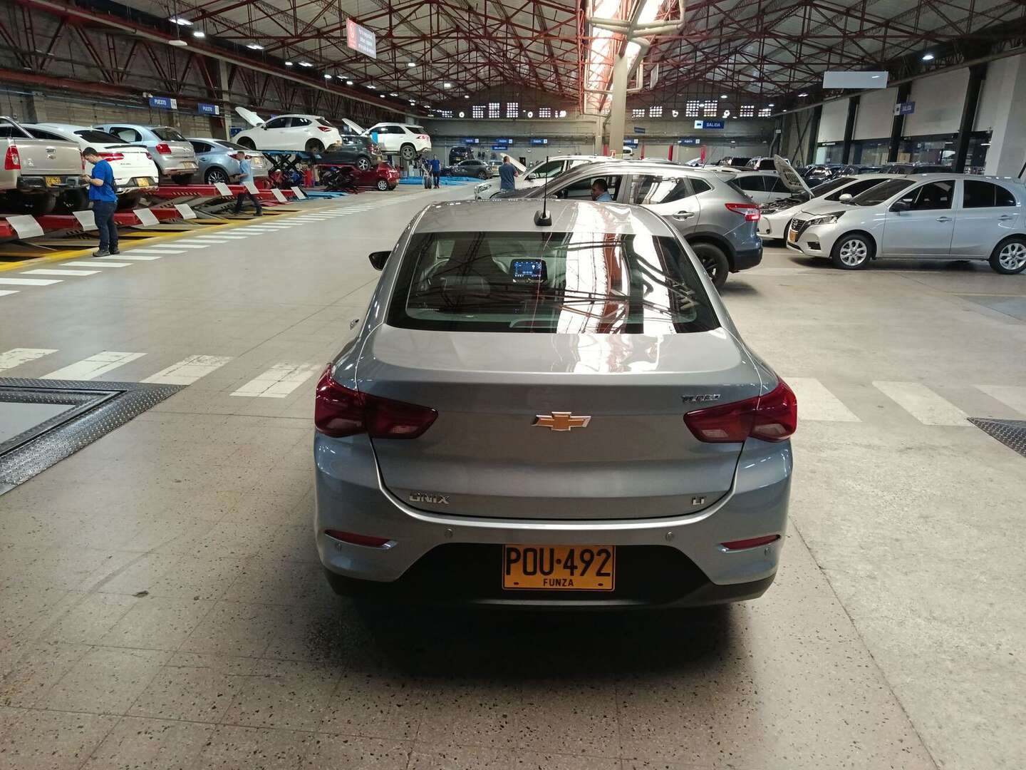 Chevrolet - Onix - 2025