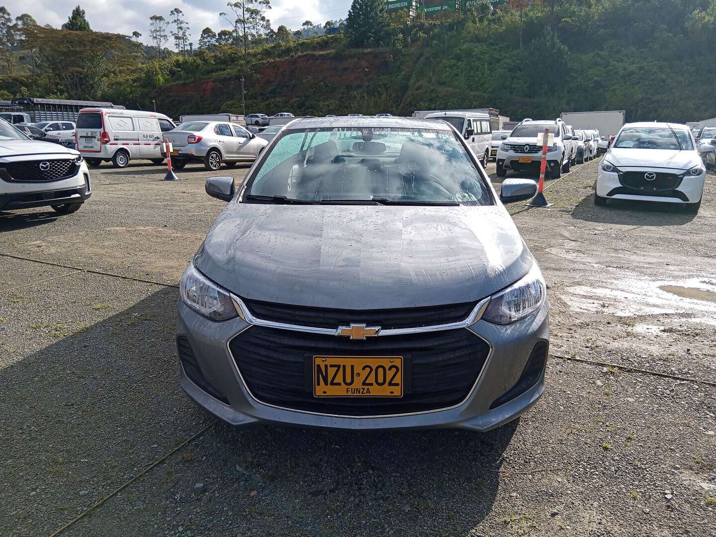 Chevrolet - Onix - 2025