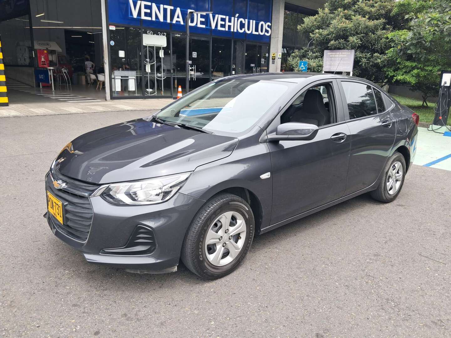 Chevrolet - Onix - 2025