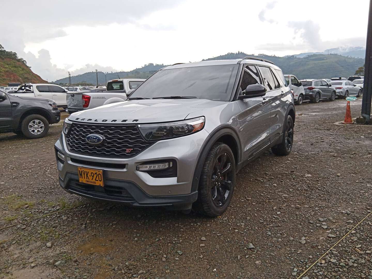 Ford - Explorer - 2023