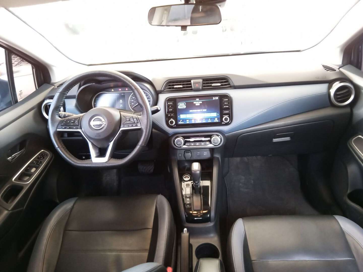 Nissan - Versa - 2024