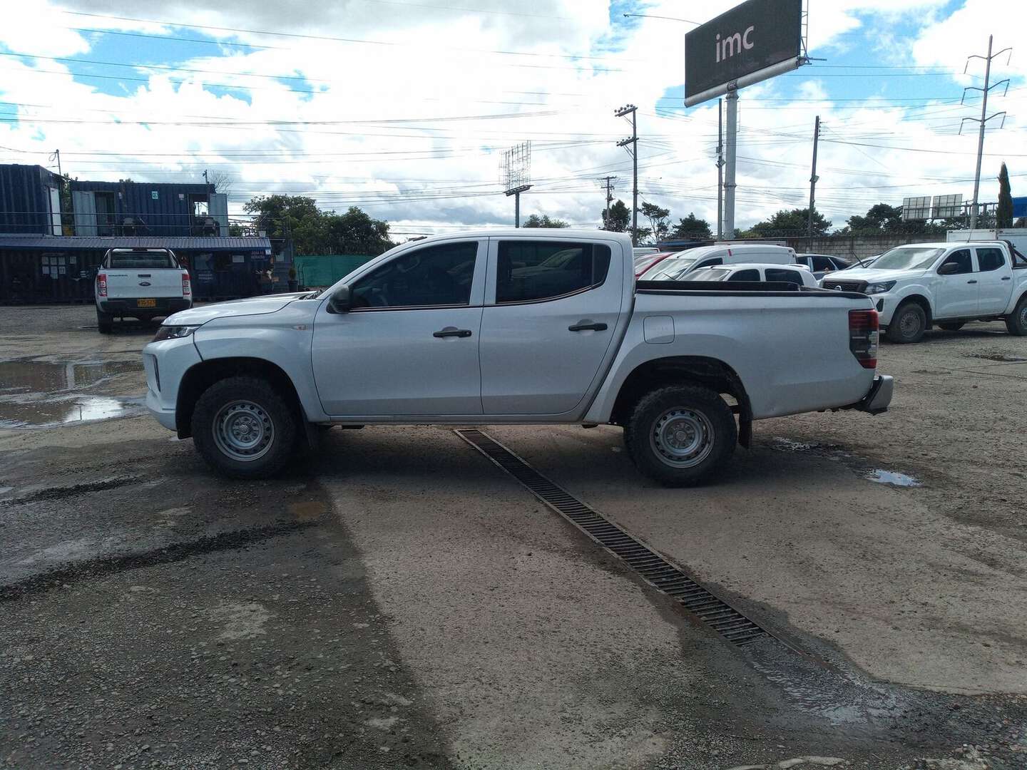 Mitsubishi - L200 - 2023