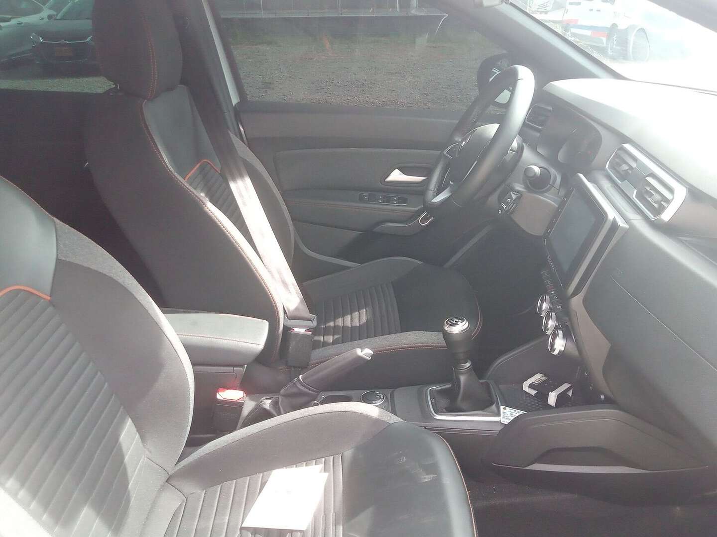 Renault - Duster - 2026