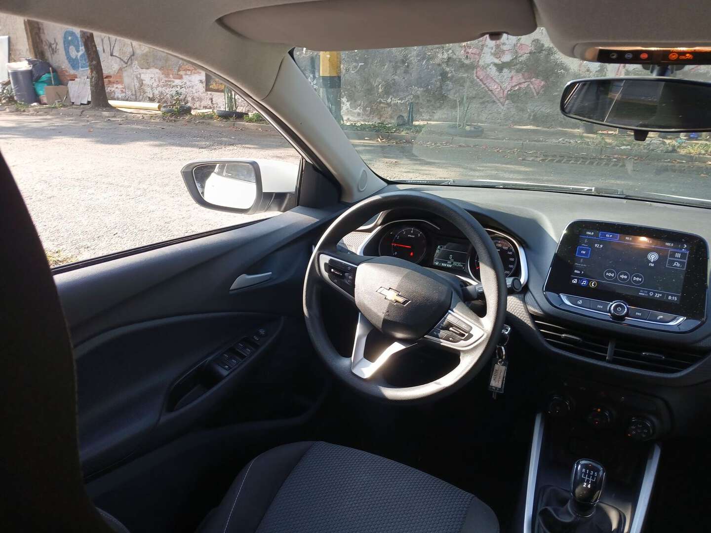 Chevrolet - Onix - 2025