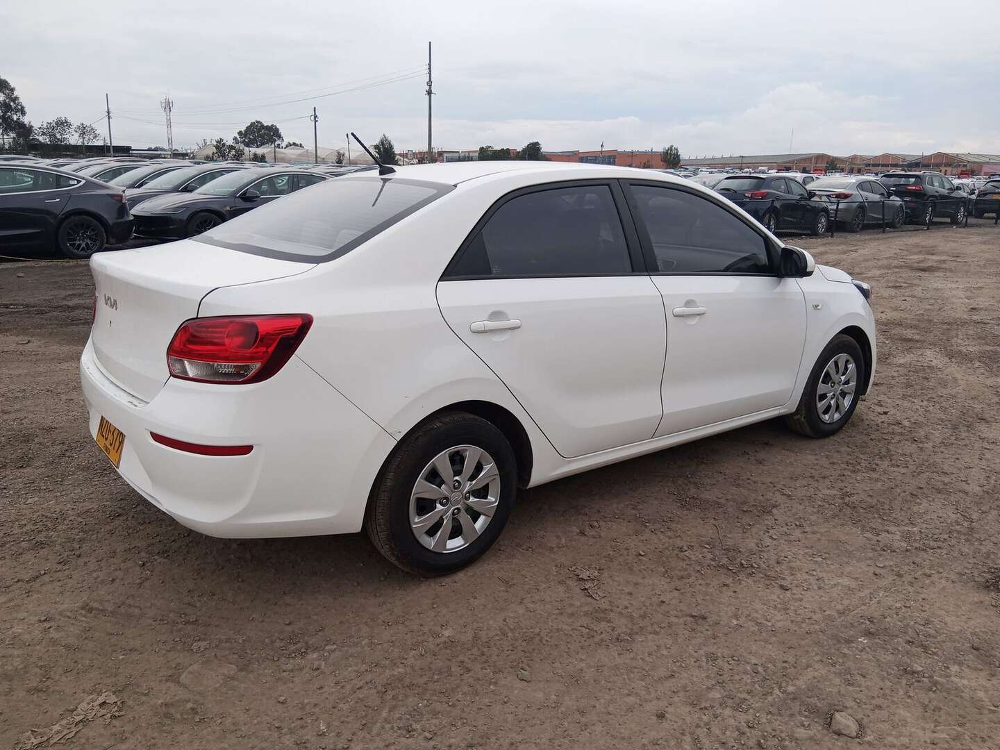 Kia - Soluto - 2025