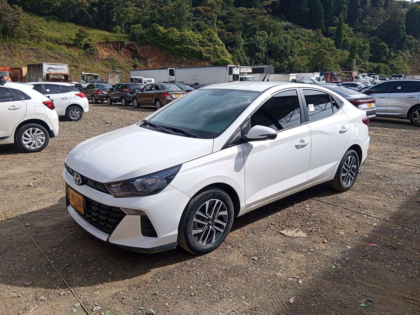Hyundai - Accent - 2024