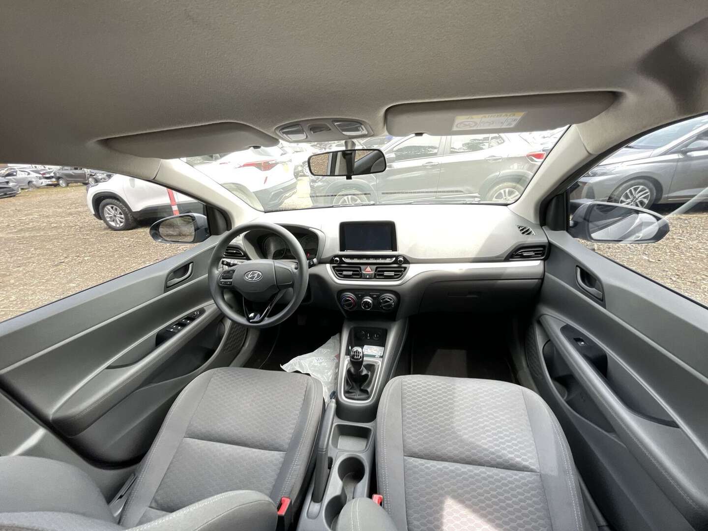 Hyundai - HB20S Accent - 2023