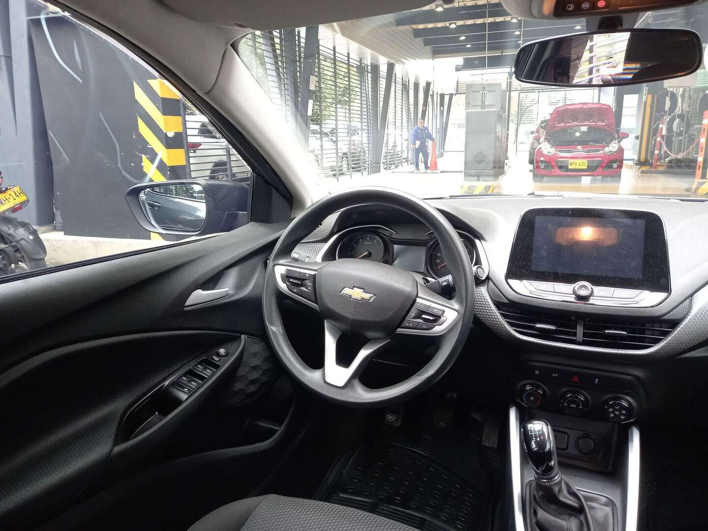 Chevrolet - Onix - 2025