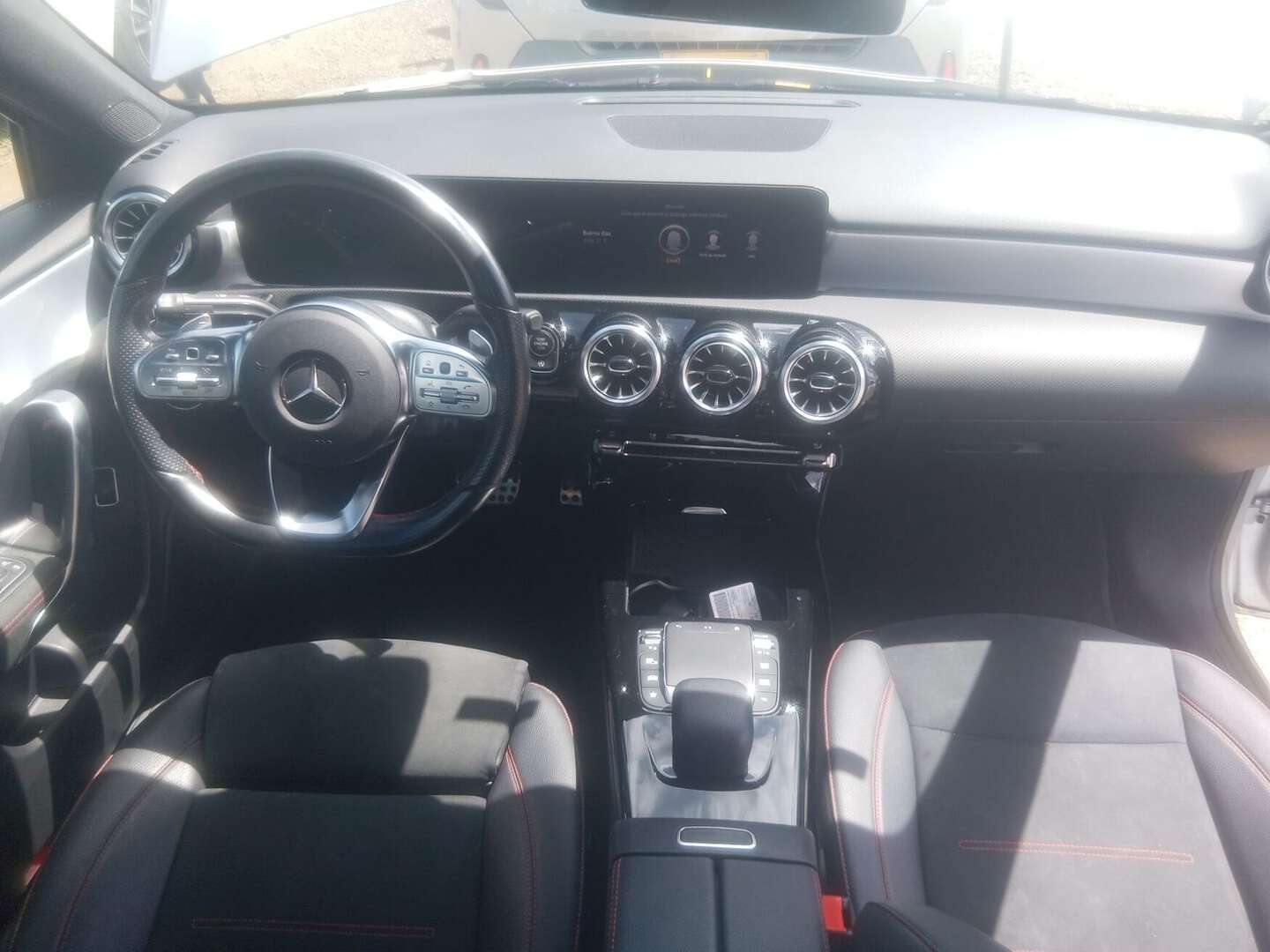 Mercedes Benz - A200 - 2022