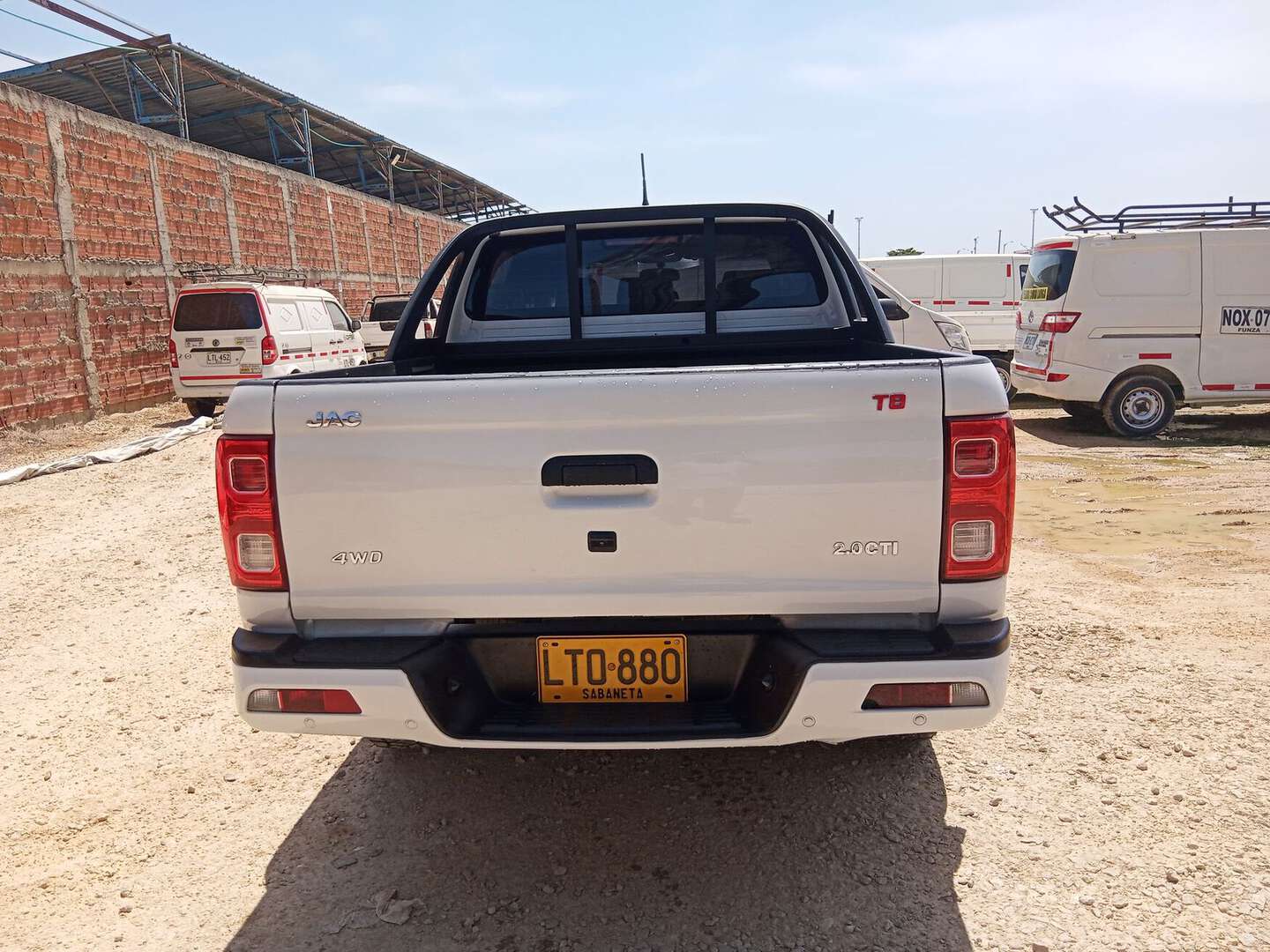 Jac - JT8 - 2023