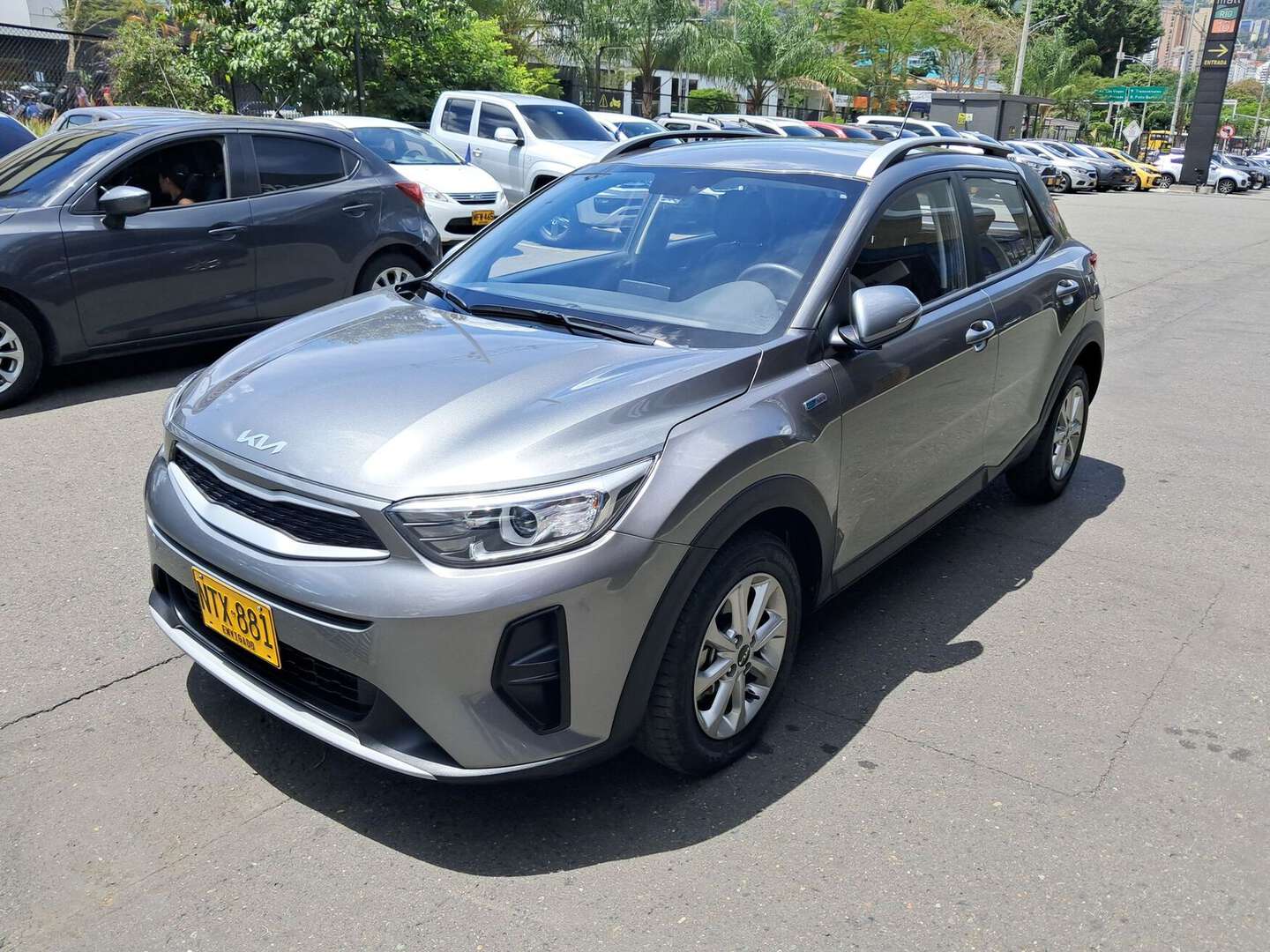 Kia - Stonic - 2025