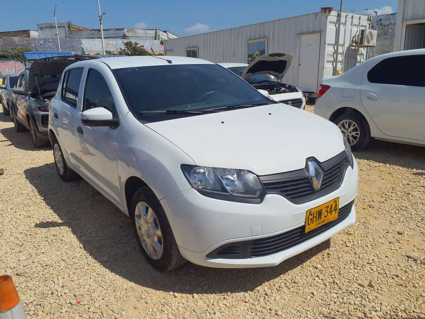 Renault - Sandero - 2020