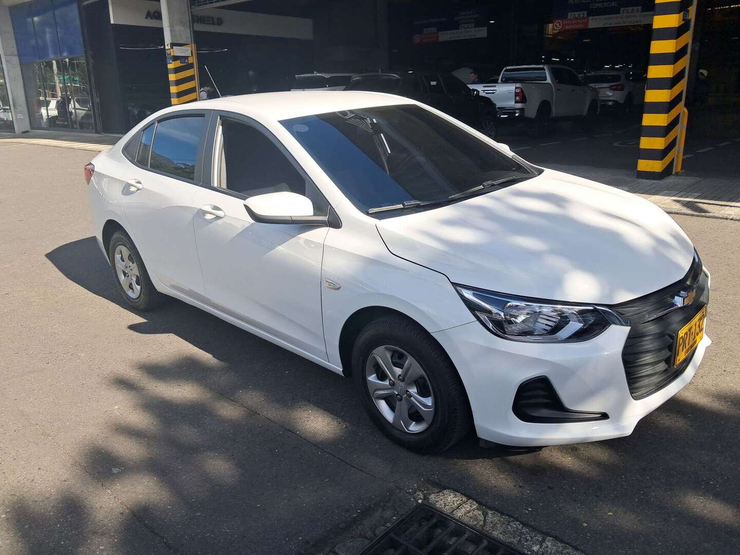 Chevrolet - Onix - 2025
