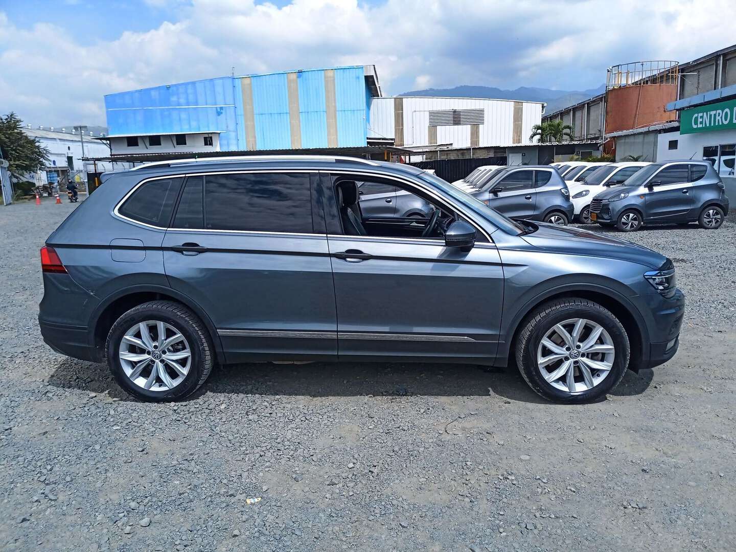 Volkswagen - Tiguan - 2020