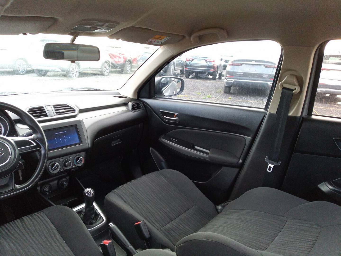 Suzuki - Swift - 2023