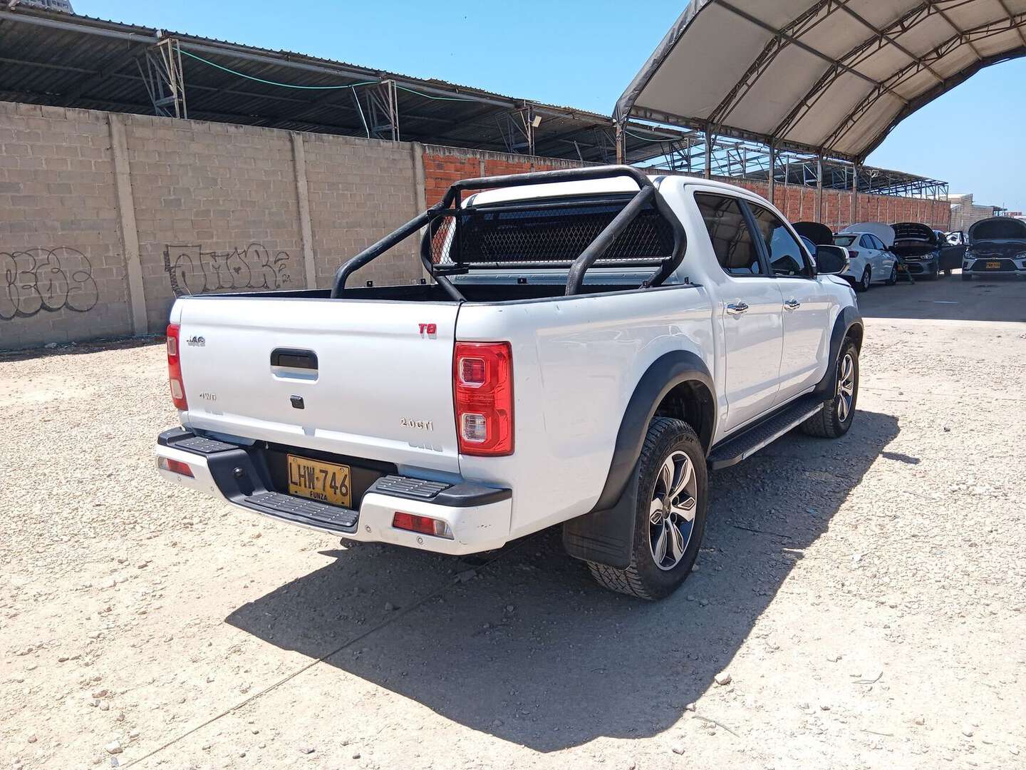 Jac - JT8 - 2023