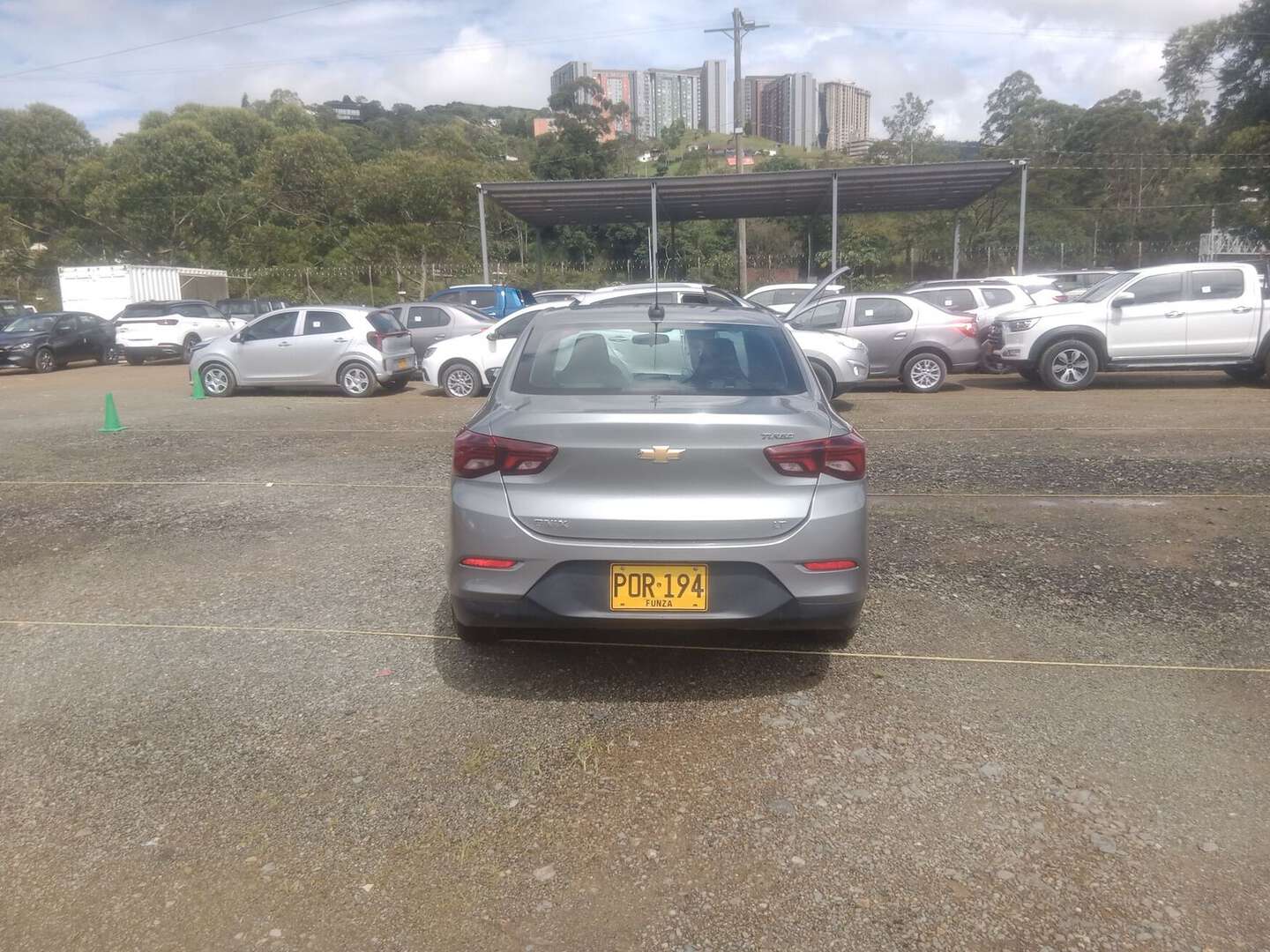 Chevrolet - Onix - 2025