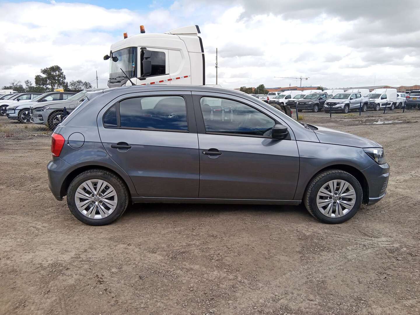 Volkswagen - Gol - 2022