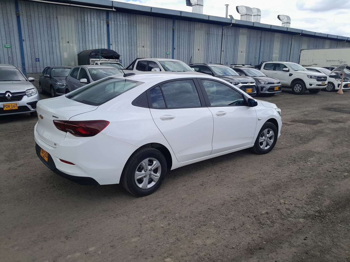 Chevrolet - Onix - 2025