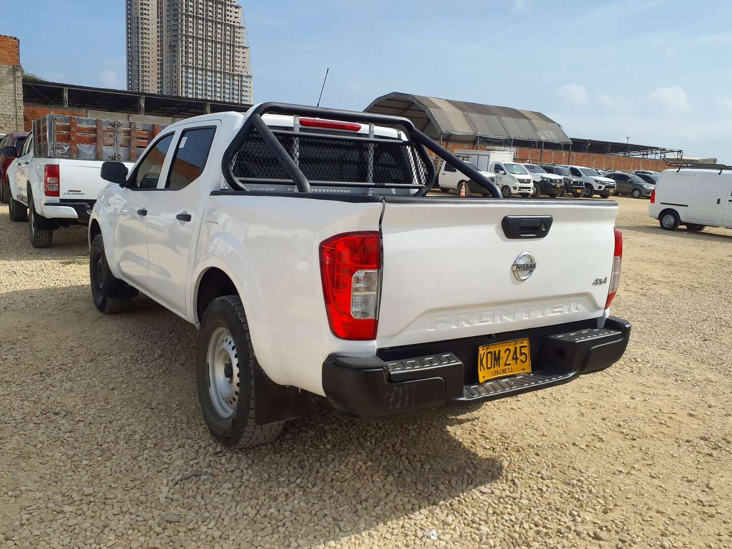 Nissan - Frontier - 2022