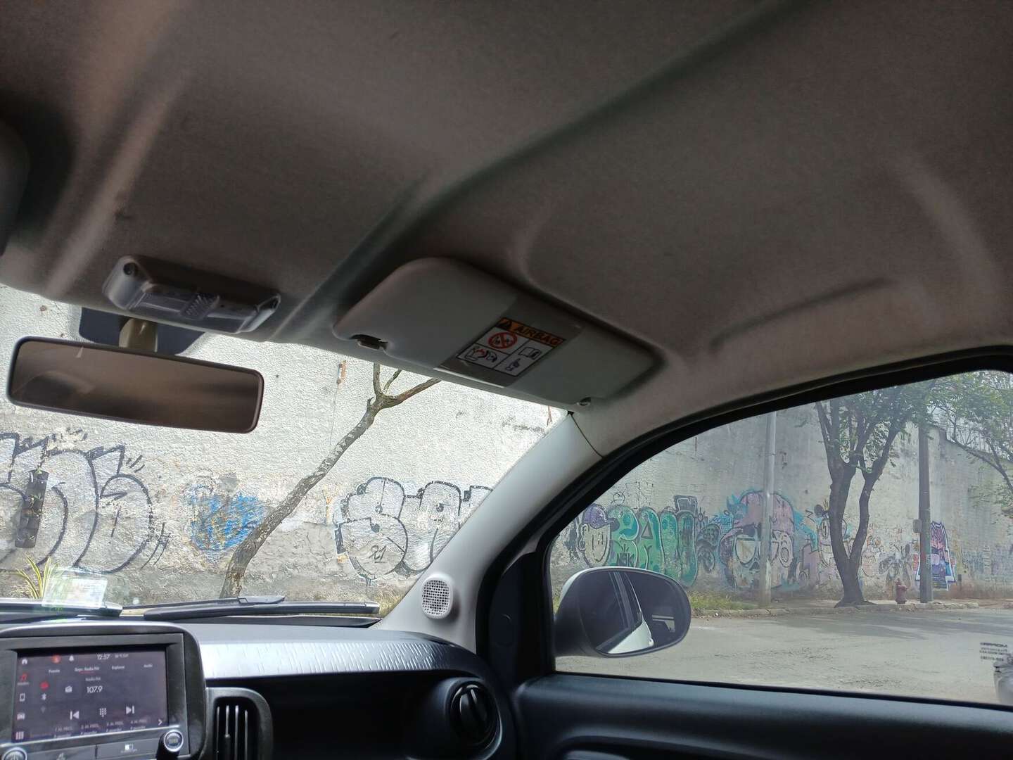 Fiat - Mobi - 2024