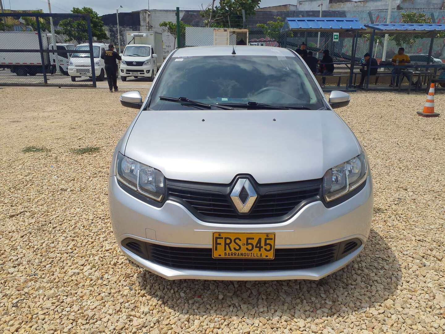 Renault - Logan - 2019