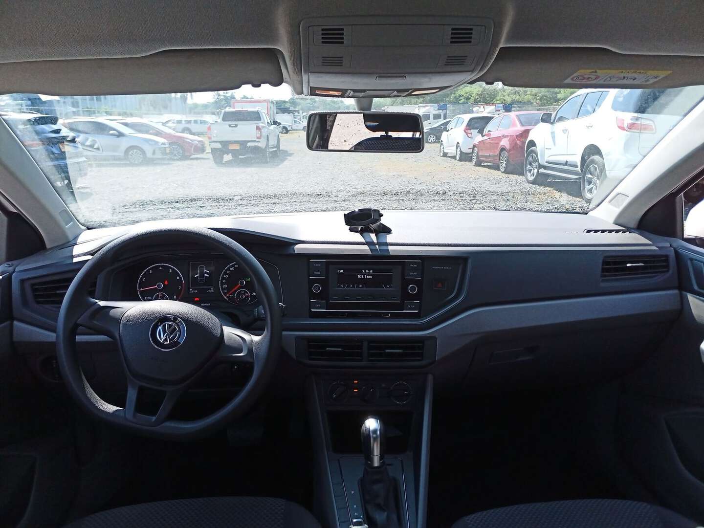 Volkswagen - Virtus - 2019