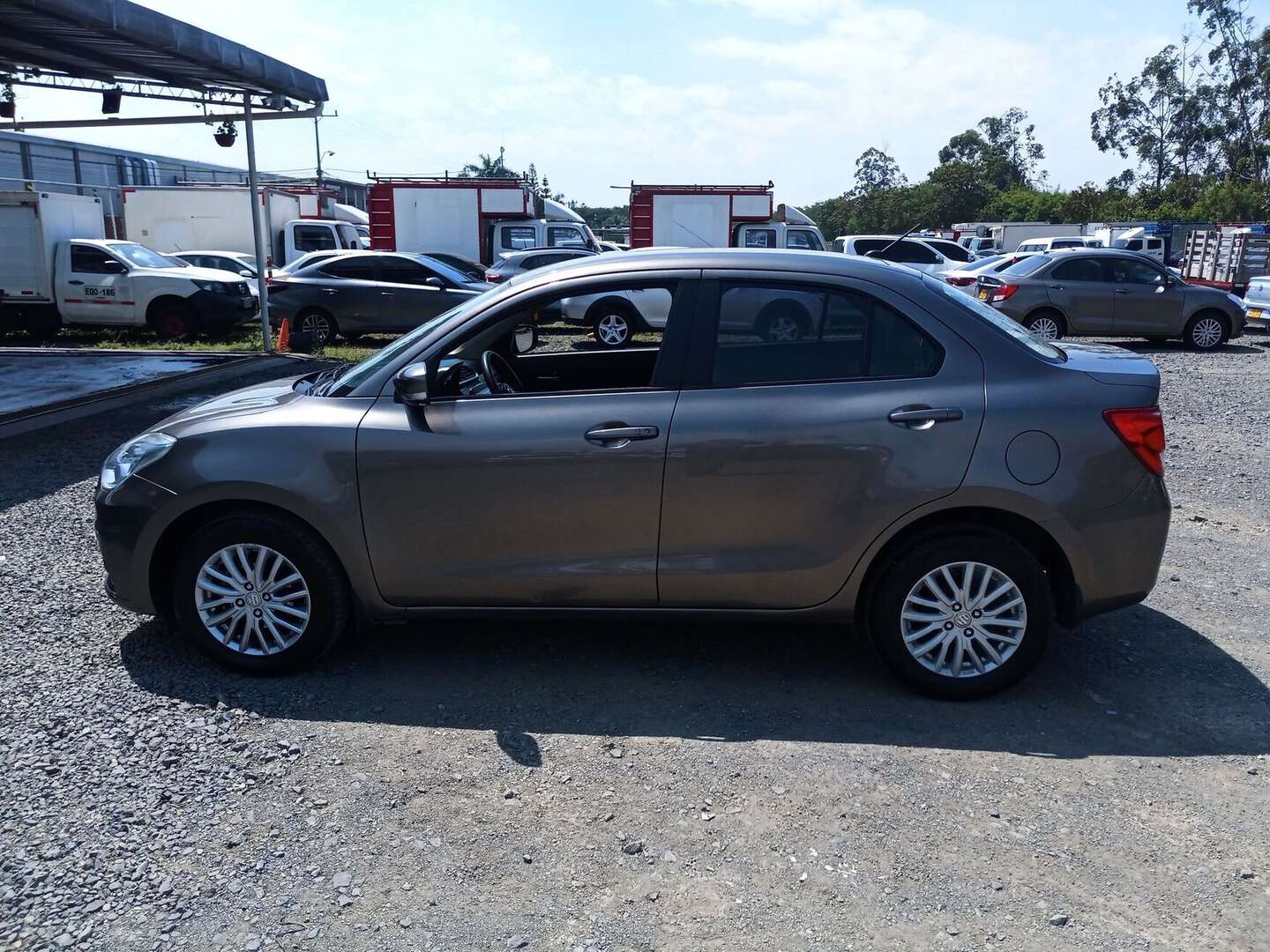 Suzuki - Swift - 2023