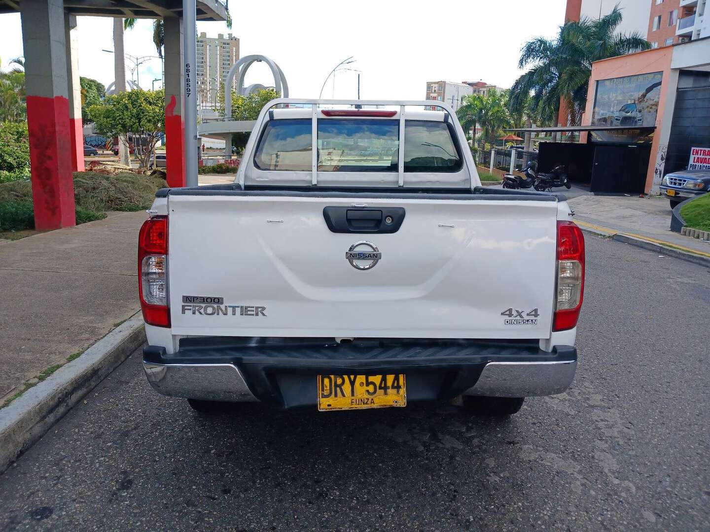 Nissan - Frontier - 2019