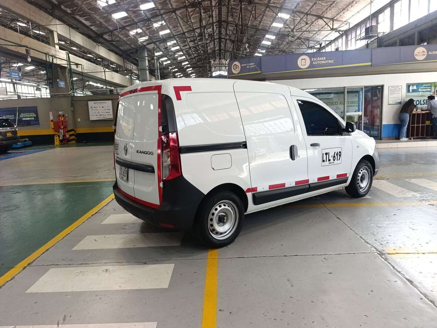 Renault - Kangoo - 2023