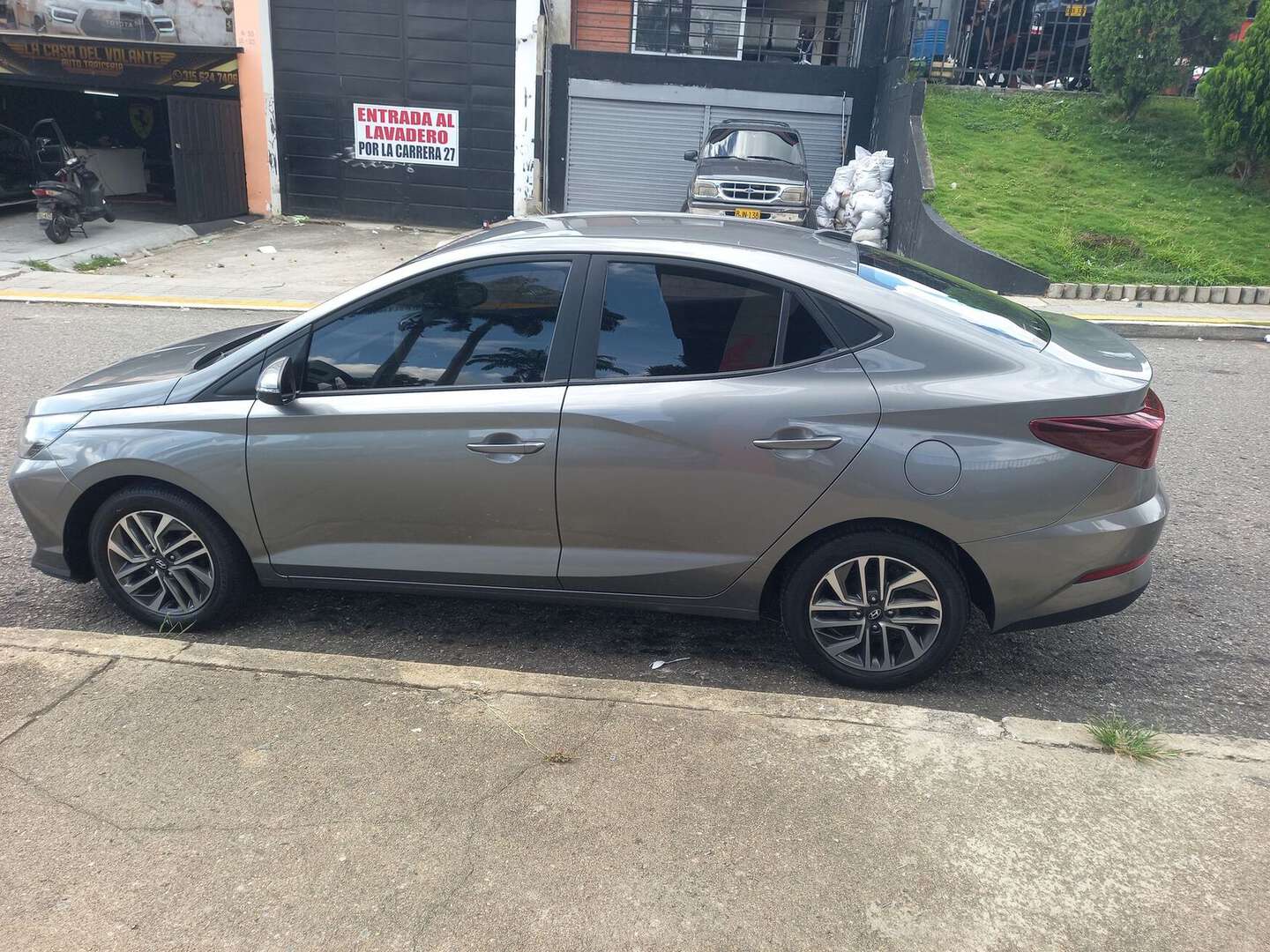 Hyundai - Accent - 2024