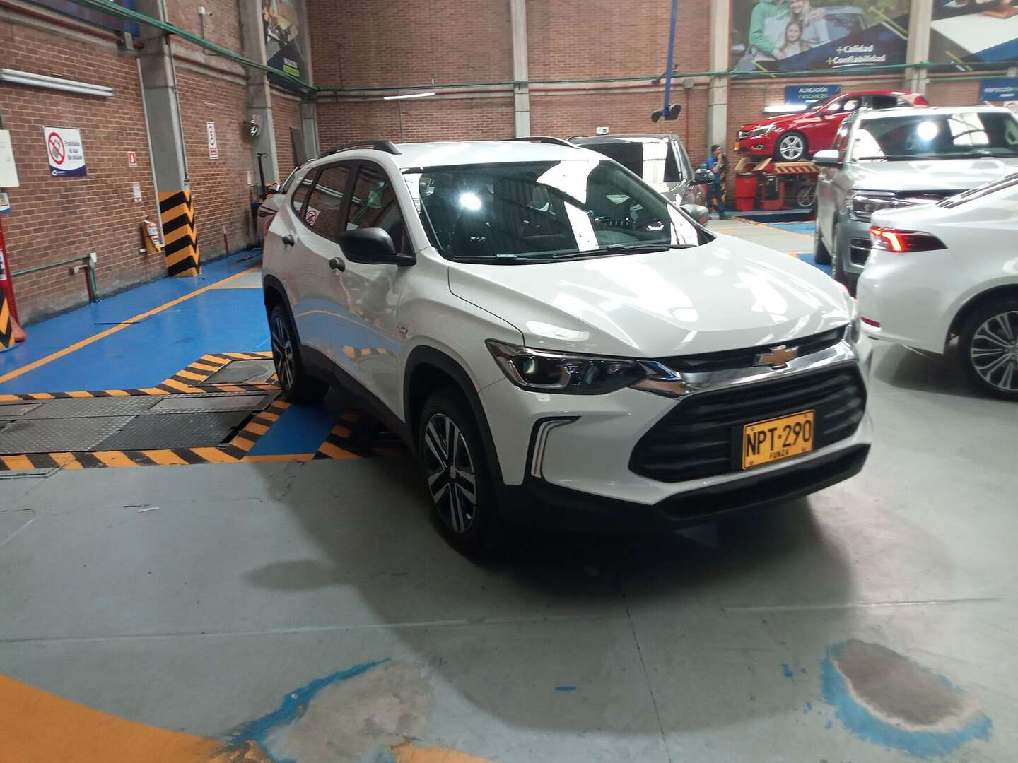 Chevrolet - Tracker - 2024