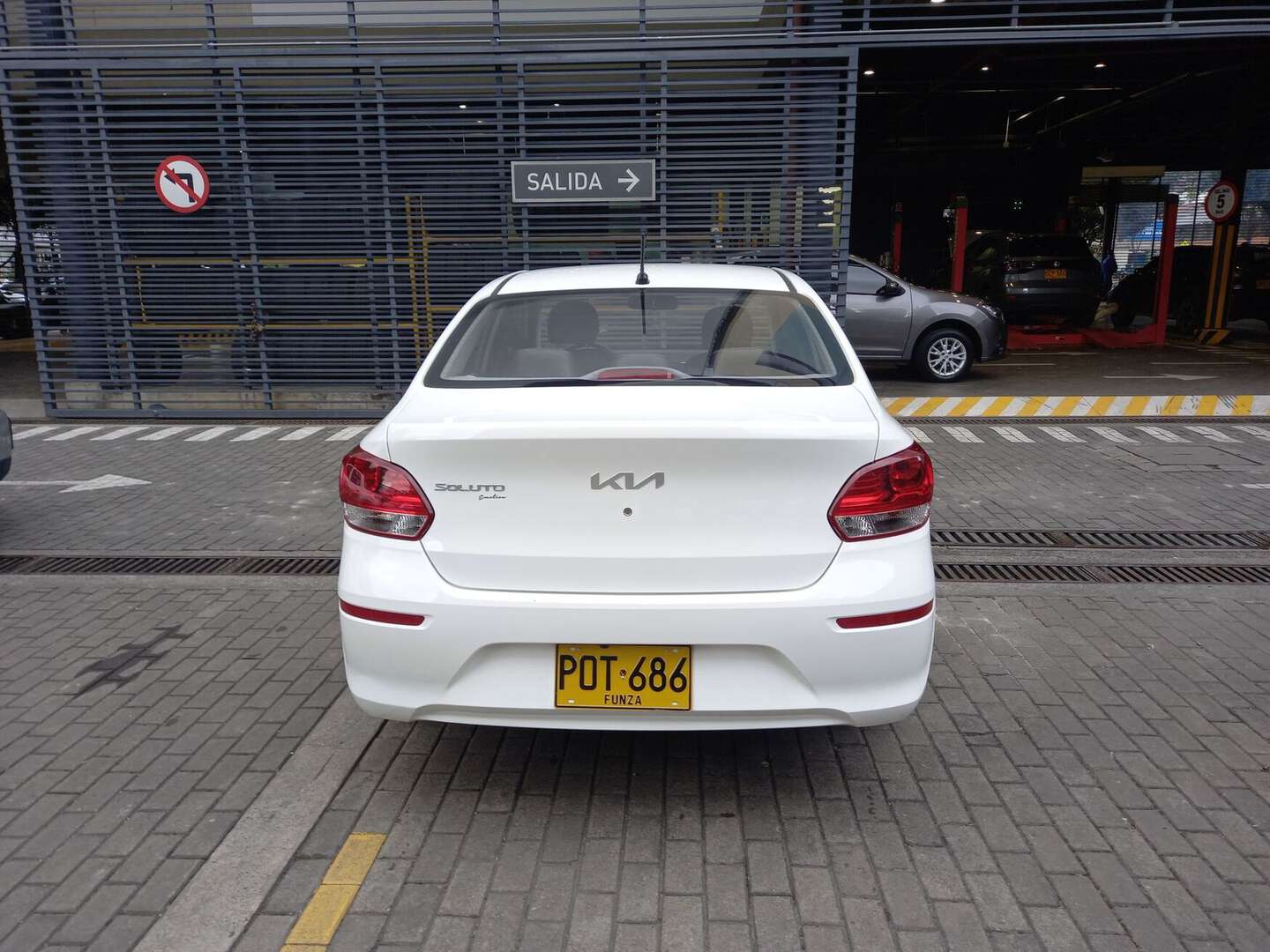 Kia - Soluto - 2026