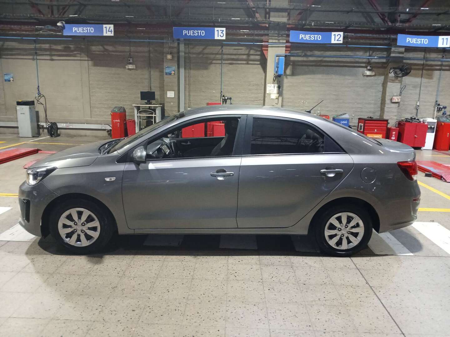 Kia - Soluto - 2025