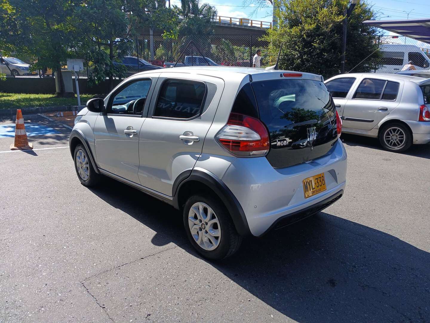 Fiat - Mobi - 2024