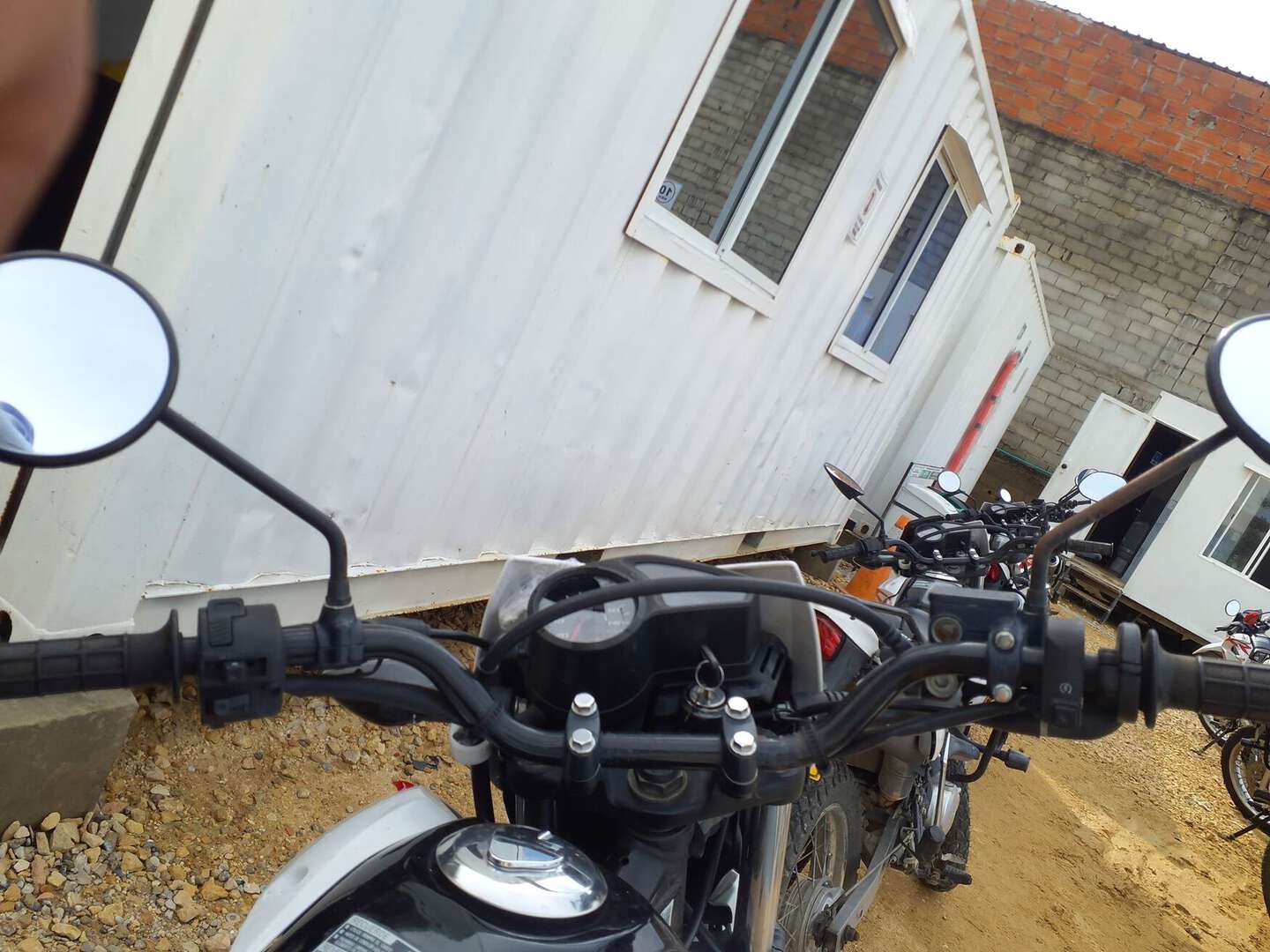 Honda - XR 150L - 2023